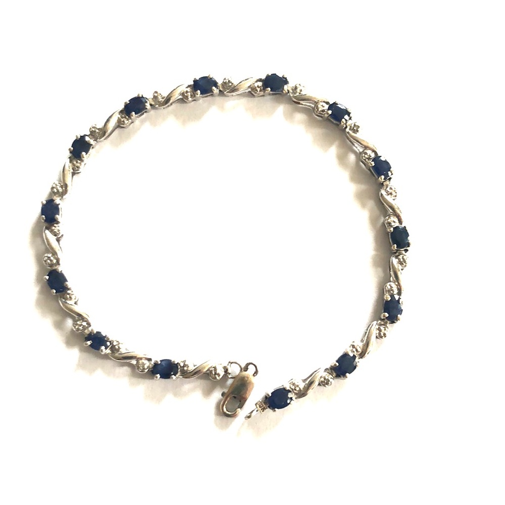 Authentic diamond and natural sapphire bracelet